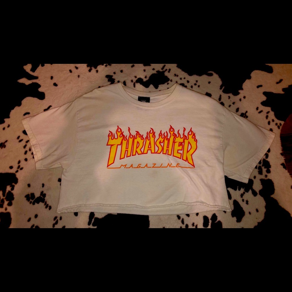 Cropped Thrasher top